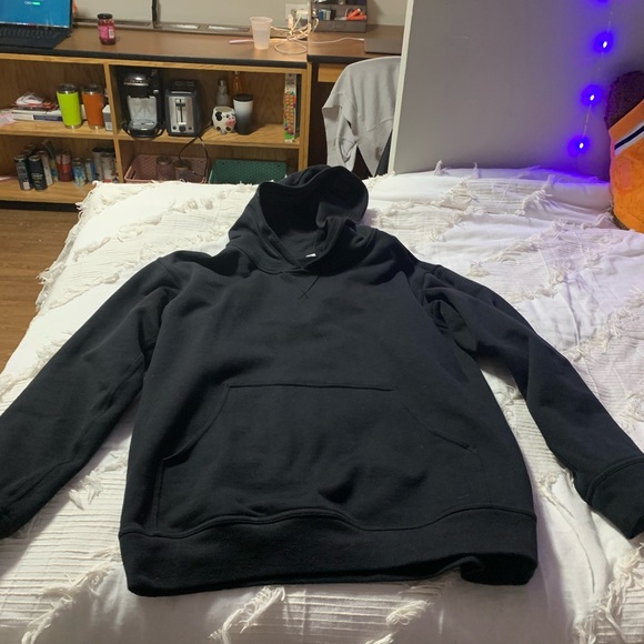Lululemon sweatshirt!! Brand new, never worn - Picture 4 of 5
